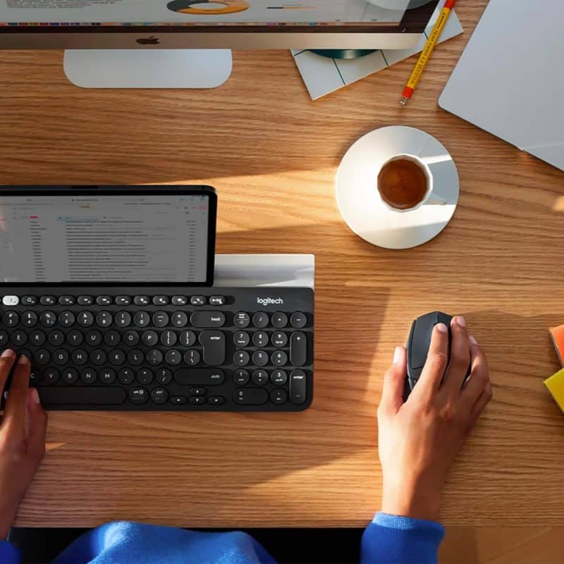 Logitech M720 Triathlon Multi-Computer Wireless Mouse - 8